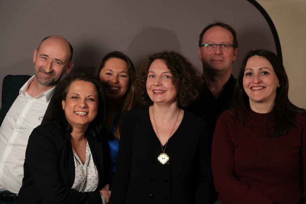 De gauche à droite : Laurent Bigot, Élodie Cerqueira, Anne-Sophie Laure, Aurélie Dunouau, Bruno Delor et Alexia Mellier - Crédit photo Berti Hanna
