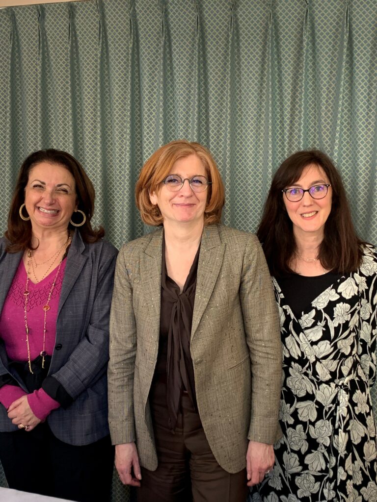 Sandrine Krief, Béatrice Tourette et Stéphanie Lhoste, drôle de dames, mais très sérieuses quand on leur parle d’équité.